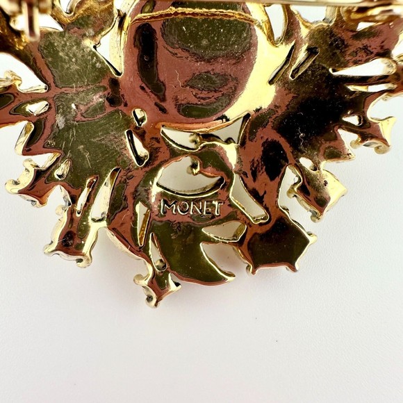 VTG Monet Brooch Goldtone Faux Pearl Cabochon Clear Rhinestone Enamel 2.75" - Picture 7 of 8